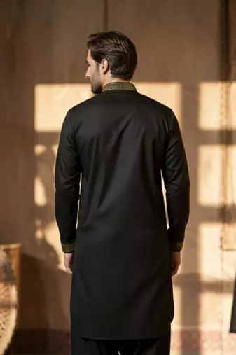 Black embroidered cotton kurta