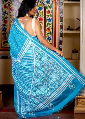 blue woven faux silk blend blend kantha work all seasons sarees 3