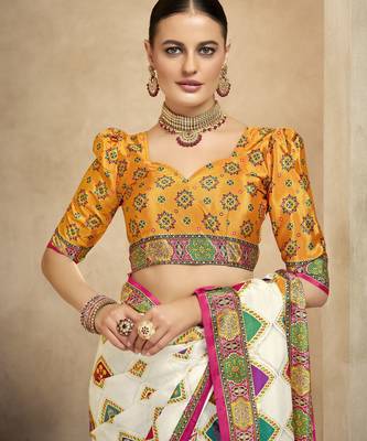 graceful ethnic off white style crepe silk blend digital foil printed saree 4