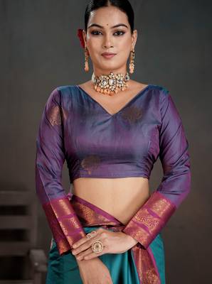 teal woven jacquard art silk blend saree 5