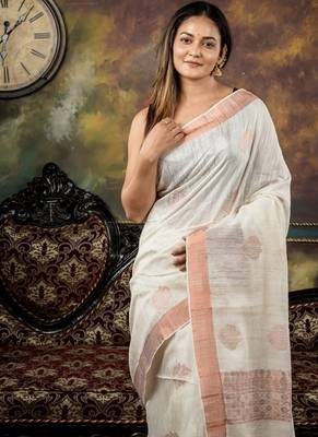 white hand woven silk blend zari work all seasons sarees 2