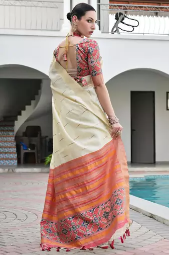 off white khadi raw silk blend blend woven meena rich pallu border saree