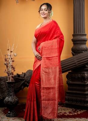 red hand woven matka silk blend zari work all seasons sarees 3
