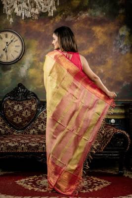 green hand woven linen bengal handloom all seasons sarees 3