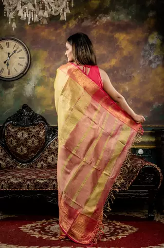 green hand woven linen bengal handloom all seasons sarees