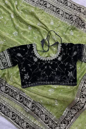 Green Color Jari,Sequins And Embroidery Vlevet Fabric Lace Work Silk Blend Saree