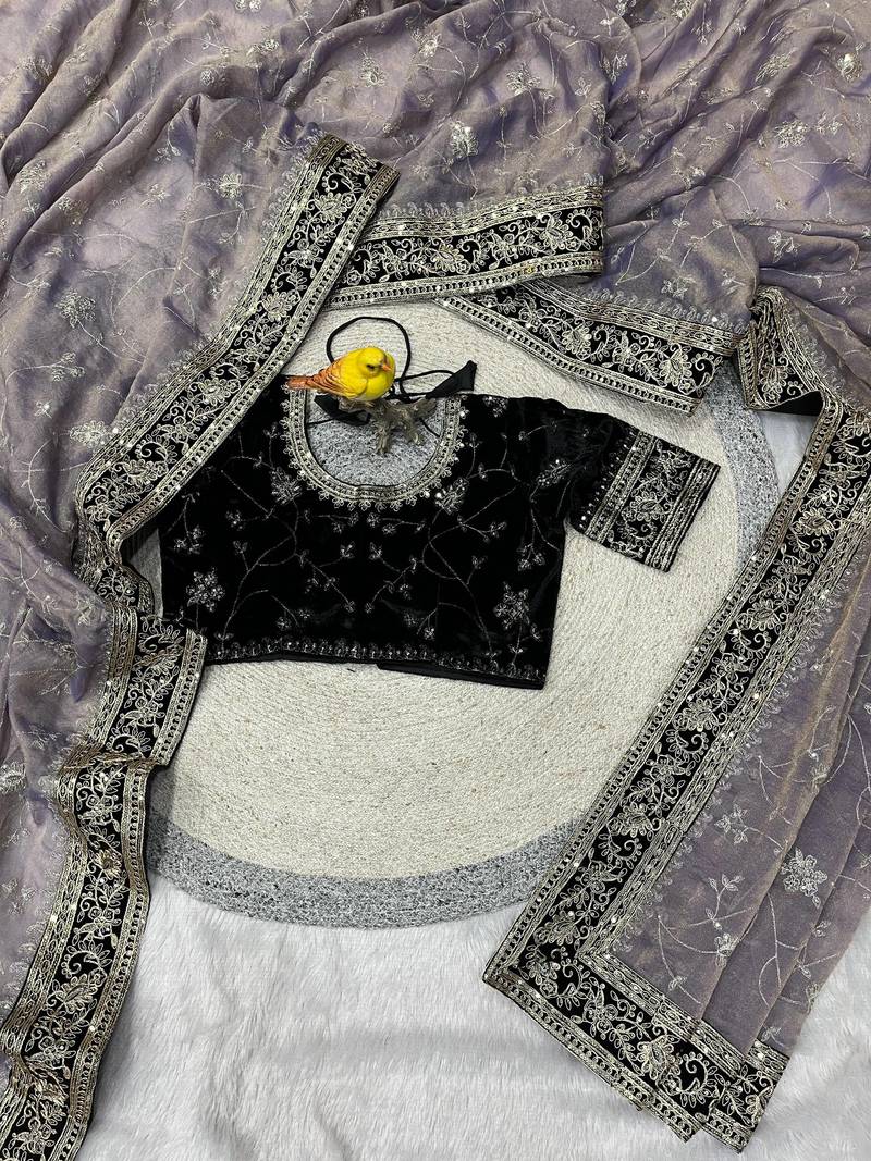 Lavender Color Jari,Sequins And Embroidery Vlevet Fabric Lace Work Silk Blend Saree