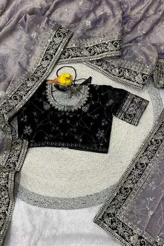 Lavender Color Jari,Sequins And Embroidery Vlevet Fabric Lace Work Silk Blend Saree
