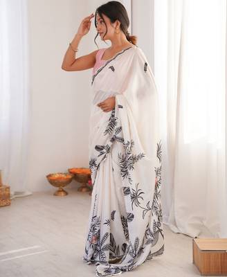 white chinon digital print smart ethnic saree 4
