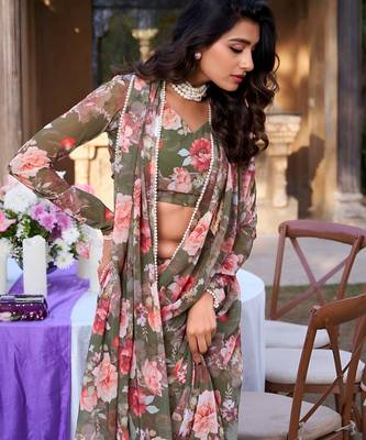 green georgette floral printed saree 2