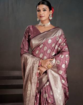pink silk blend woven jacquard partywear saree 3