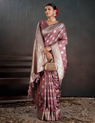 pink silk blend woven jacquard partywear saree 4