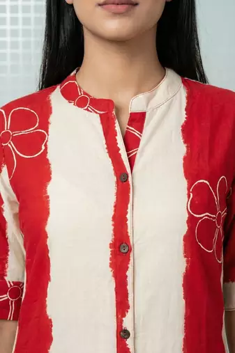 Red striped floral embroidery cotton straight kurti