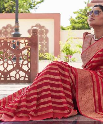 red woven partywear ethnic saree 4
