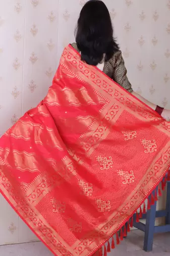pink soft silk blend woven zari ethnic partywear saree