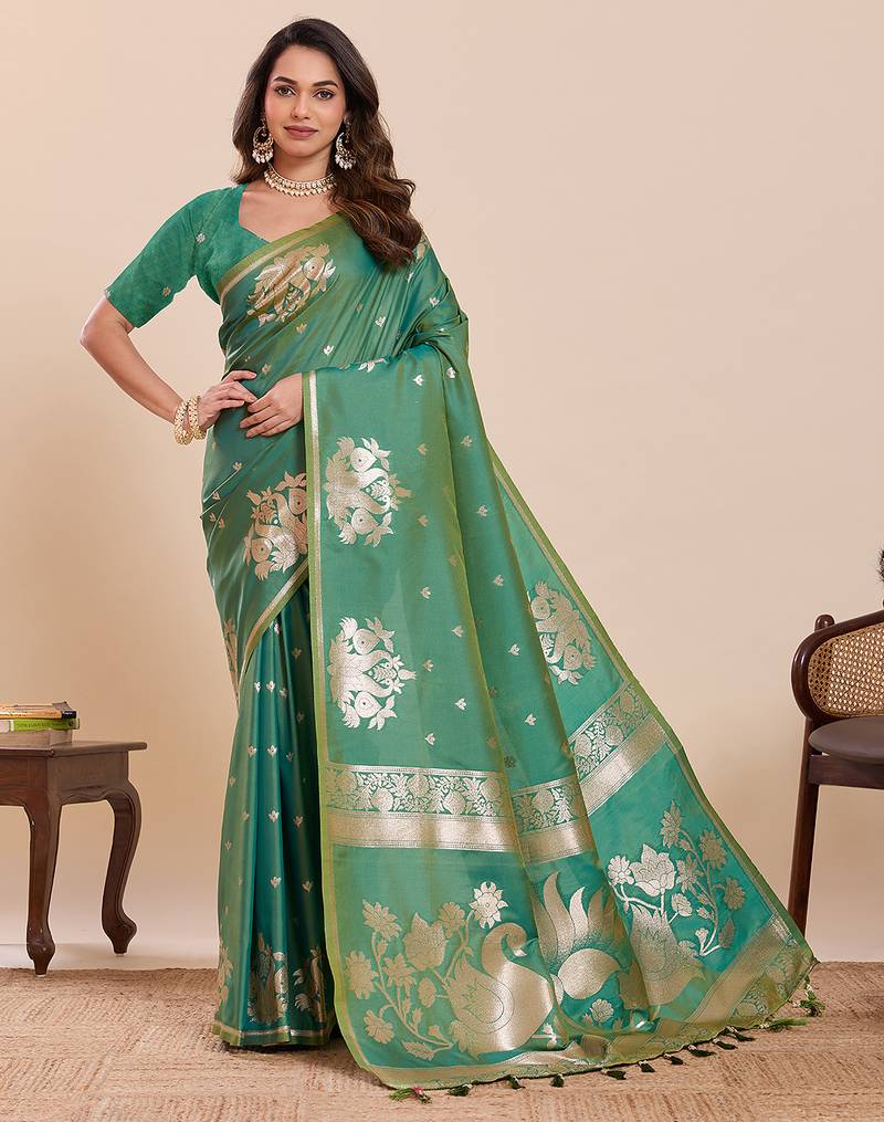 green color soft art silk fabric woven jari designer partywear saree