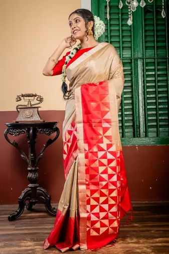 beige hand woven silk blend zari work all seasons sarees