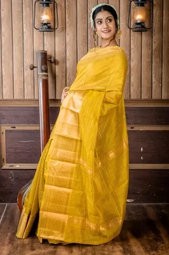 green hand woven cotton zari work all seasons sarees