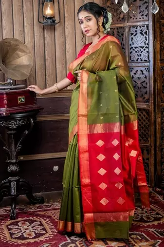green hand woven silk blend cotton zari work all seasons sarees