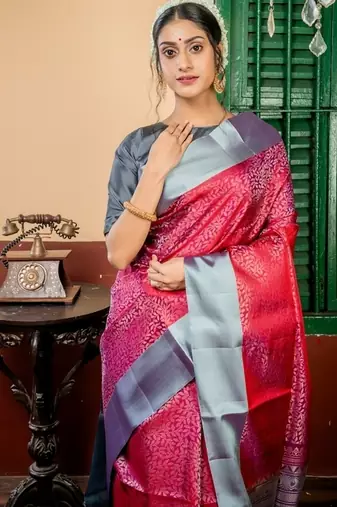 maroon hand woven silk blend zari work all seasons sarees