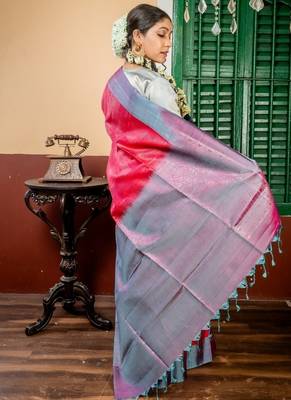 red hand woven silk blend zari work all seasons sarees 4
