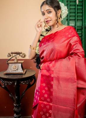 maroon hand woven silk blend zari work all seasons sarees 2