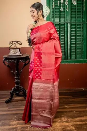 maroon hand woven silk blend zari work all seasons sarees