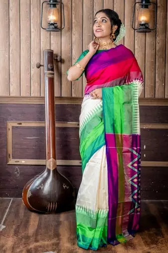 off white hand woven silk blend zari work all seasons sarees