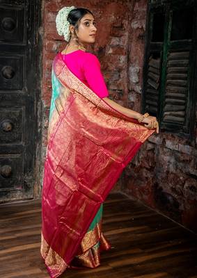 green hand woven silk blend zari work all seasons sarees 4