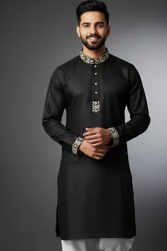 Black embroidered cotton kurta