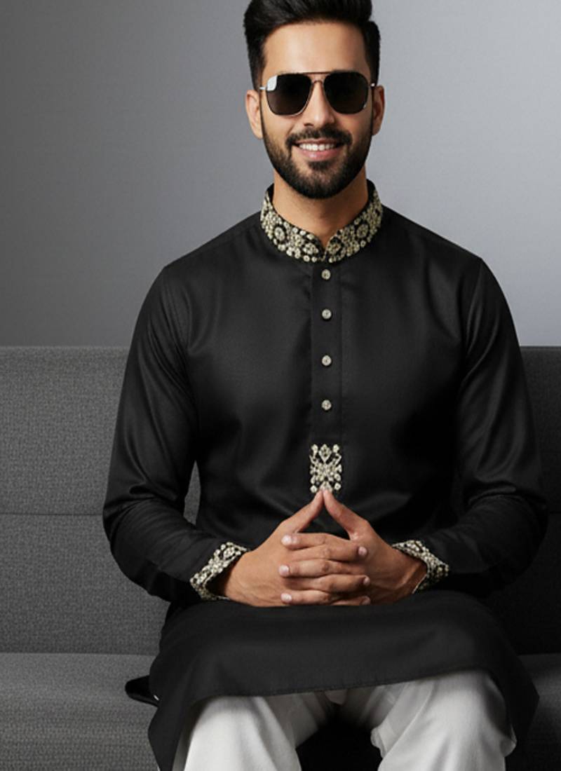 Black embroidered cotton kurta