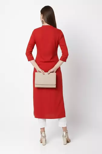 Red embroidered rayon kurta Pant