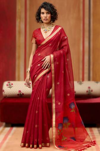 red munga cotton handloom saree with organza woven pallu     party & uniform wear
