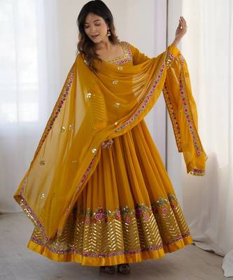 Heavy Look Designer Gown Suit Set Designer Anarkali Suit Set Festival Wear Dress 2