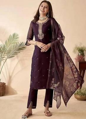 Wine Chanderi Heavy Thread Embroidery Sequins Work With Printed Dupatta Kurta Pant Set 2