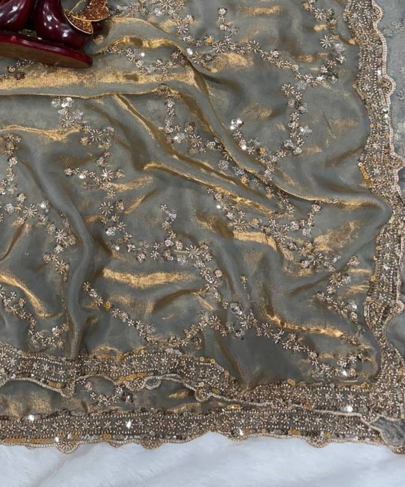 Grey Color Beads And  Sequence Embroidery Work Space Silk Blend Saree