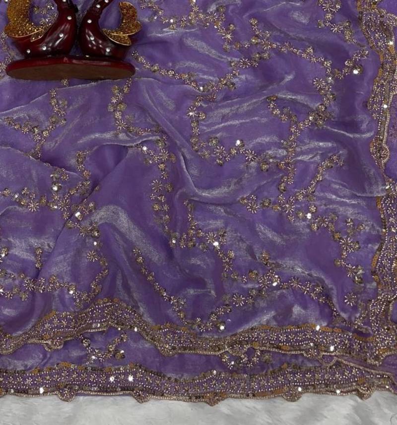 Lavender Color Beads And  Sequence Embroidery Work Space Silk Blend Saree