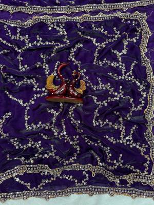 Violet Color Beads And  Sequence Embroidery Work Space Silk Blend Saree 4