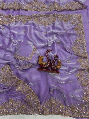 Lavender Color Beads And  Sequence Embroidery Work Space Silk Blend Saree 3