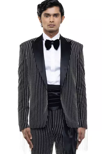 Black embroidered woolen blends tuxedo set