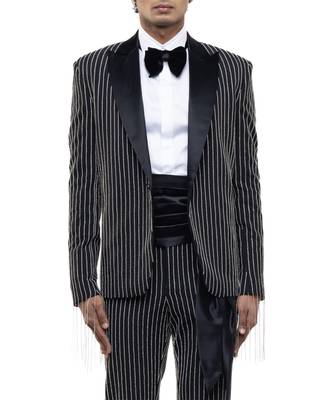 Black embroidered woolen blends tuxedo set 5