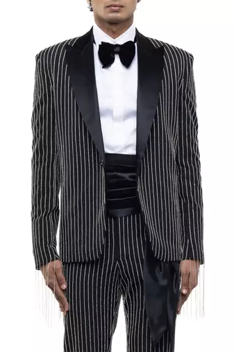 Black embroidered woolen blends tuxedo set
