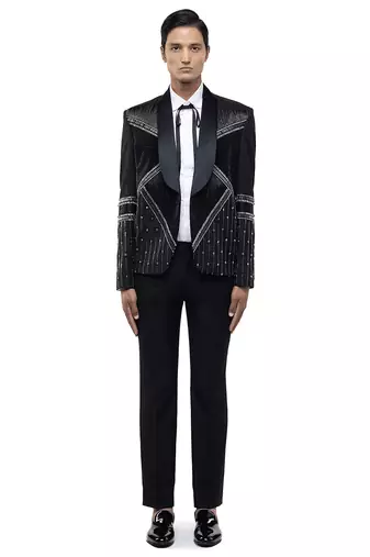 Black embroidered woolen blends tuxedo set