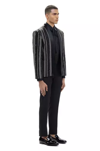 Black embroidered woolen blends tuxedo set