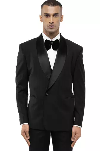 Black woolen blends tuxedo set