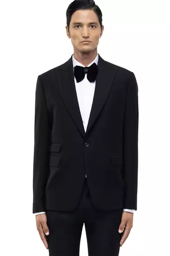 Black woolen blends tuxedo set