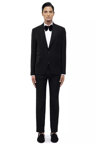 Black woolen blends tuxedo set