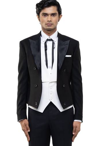 Black woolen blends tuxedo set