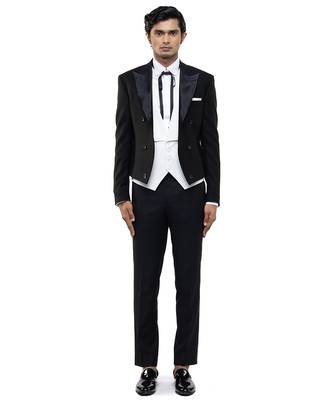 Black woolen blends tuxedo set 2