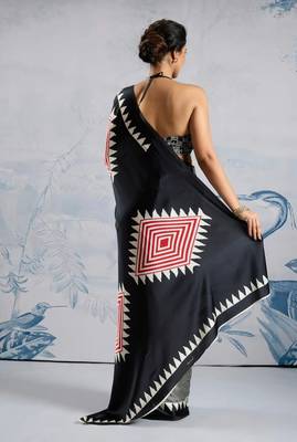 Black printed satin saree with blouse piece 3